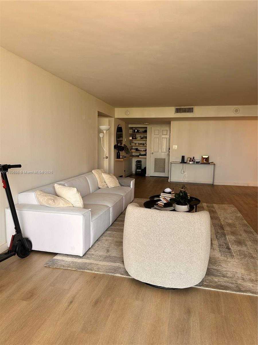 Small Image of 18181 NORTH EAST 31ST CT #1108, Aventura Number 3