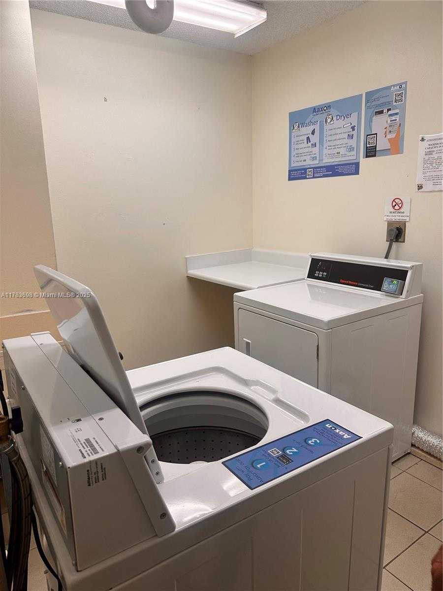 Small Image of 18181 NORTH EAST 31ST CT #1108, Aventura Number 7