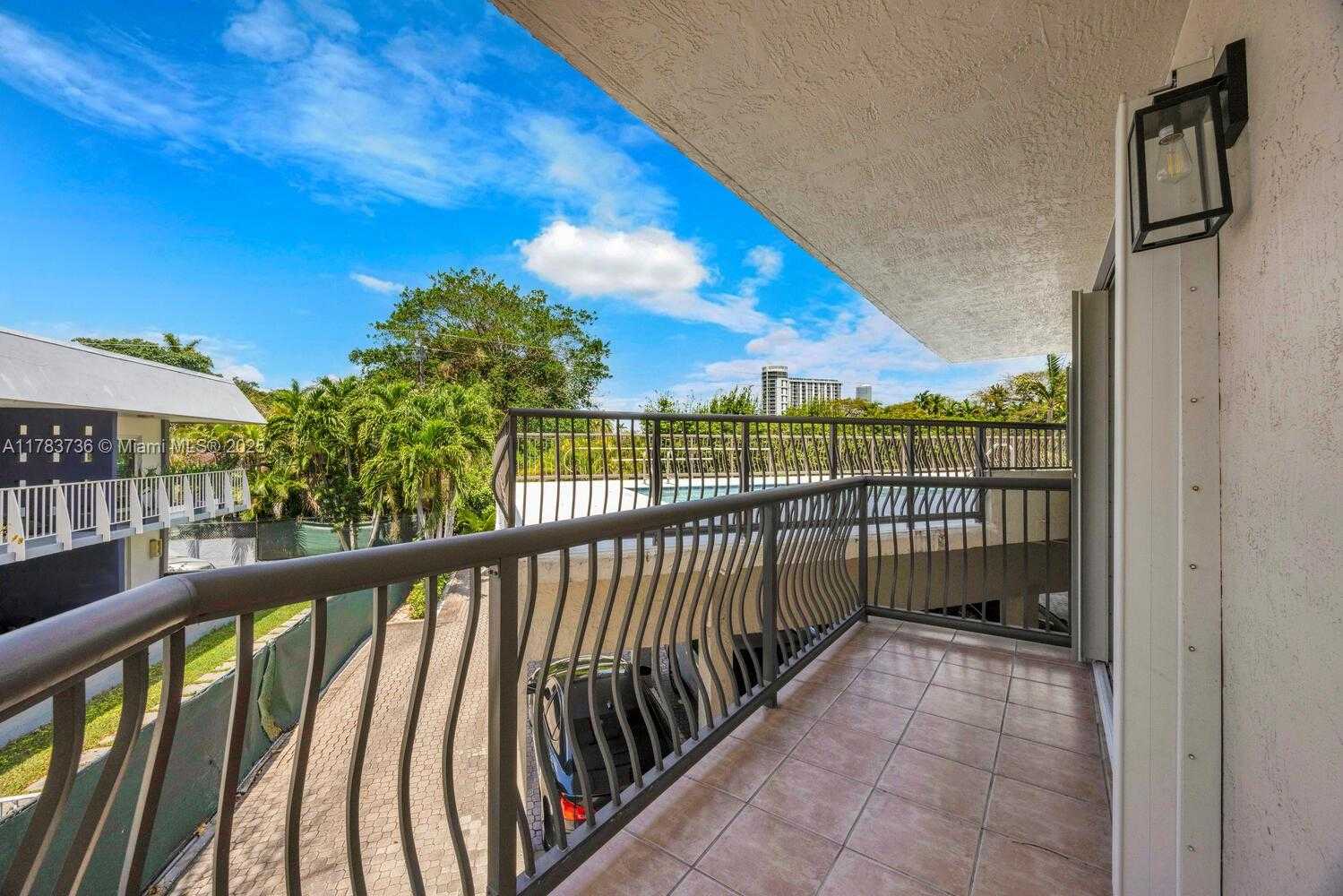 Small Image of 1918 BRICKELL AVE #204, Miami Number 5
