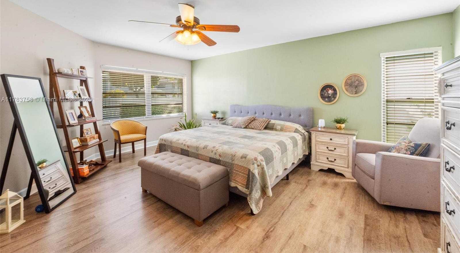 Small Image of 9909 NORTH WEST 52ND LN, Doral Number 9