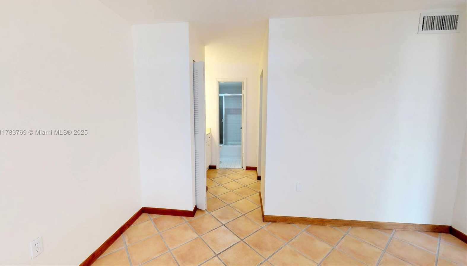 Small Image of 3665 NORTH EAST 167TH ST #501, North Miami Beach Number 15