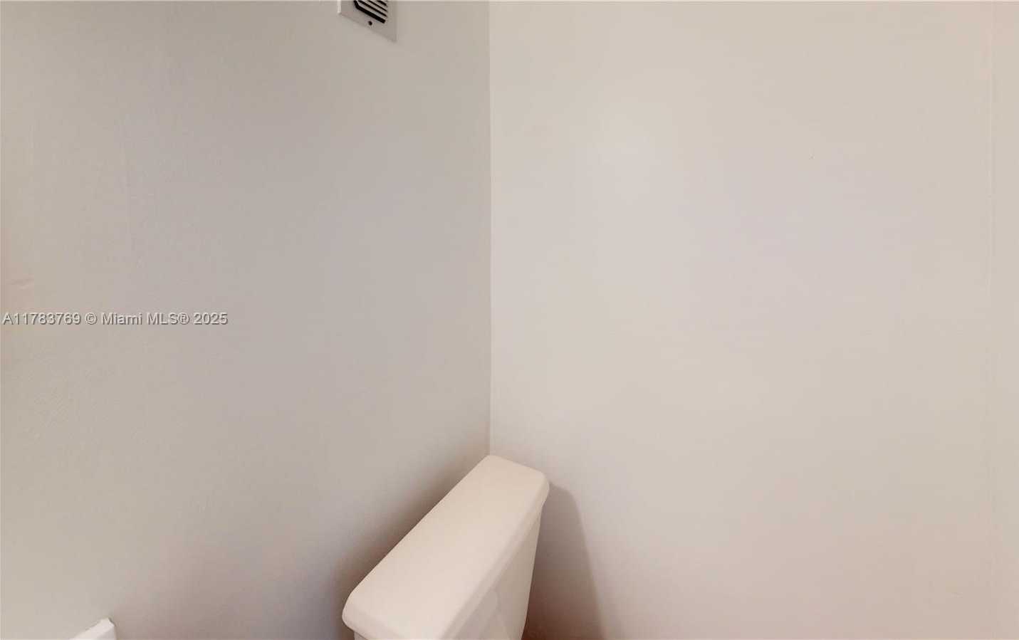 Small Image of 3665 NORTH EAST 167TH ST #501, North Miami Beach Number 16