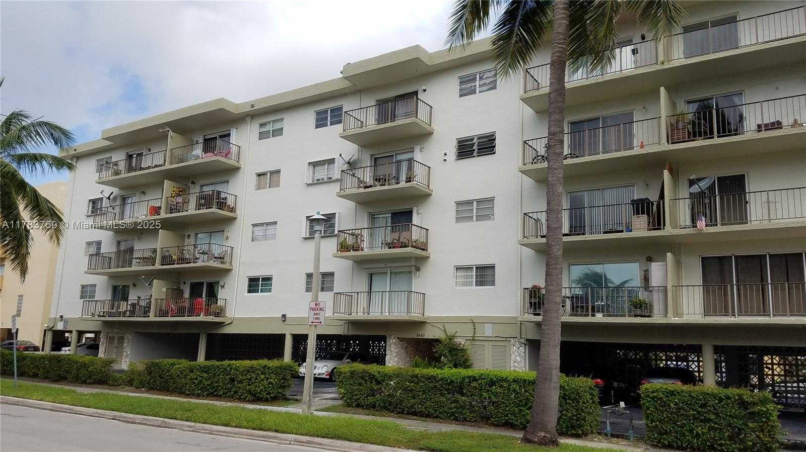 Small Image of 3665 NORTH EAST 167TH ST #501, North Miami Beach Number 20