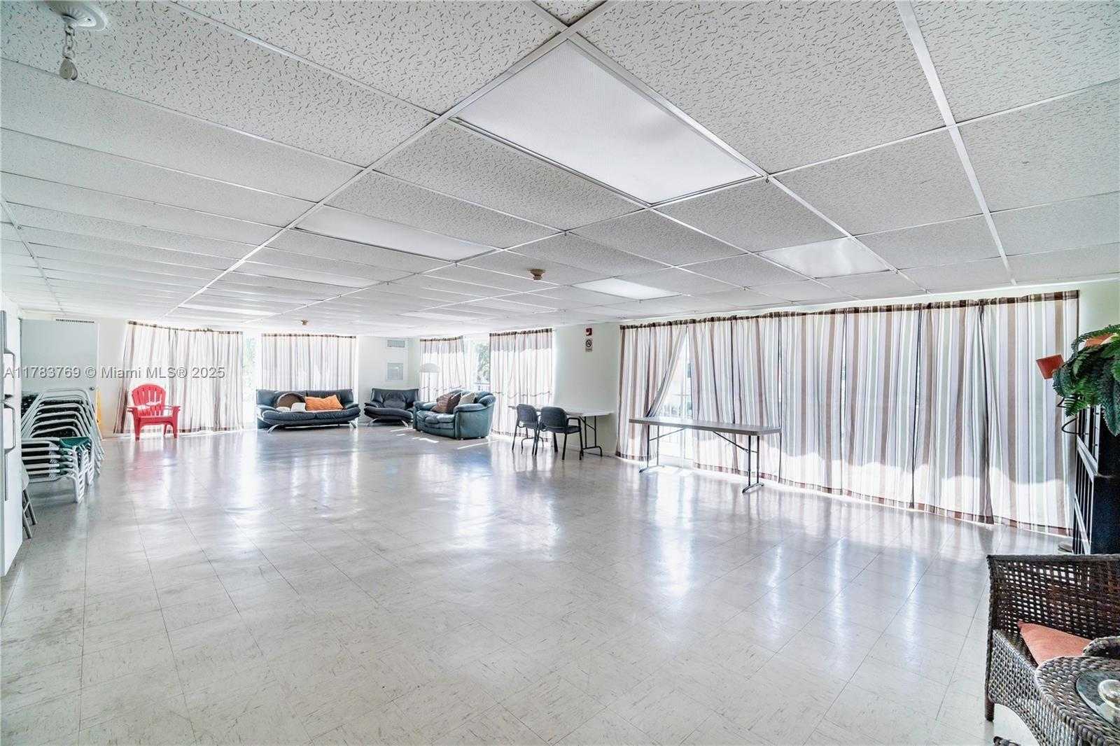 Small Image of 3665 NORTH EAST 167TH ST #501, North Miami Beach Number 40