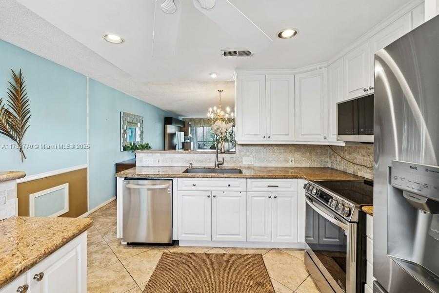 Small Image of 2501 ANTIGUA TER #H3, Coconut Creek Number 4