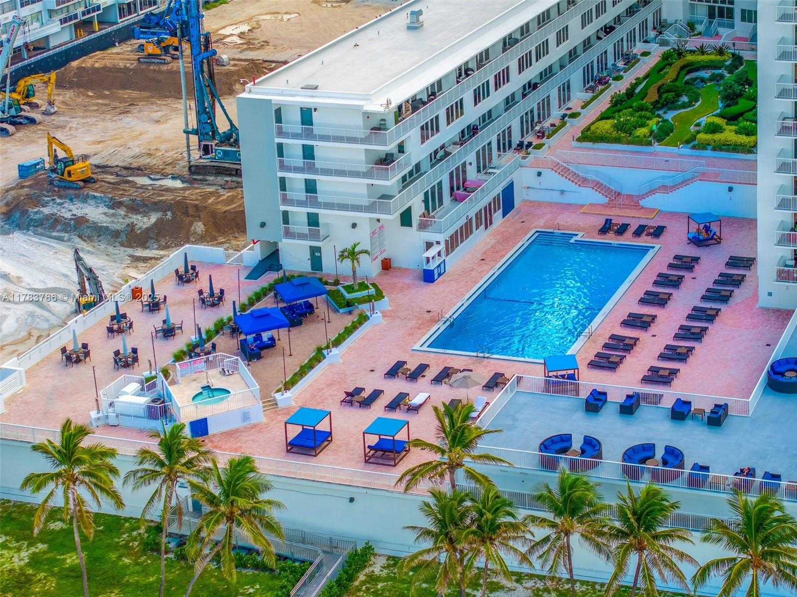 Small Image of 5401 COLLINS AVE #334, Miami Beach Number 40