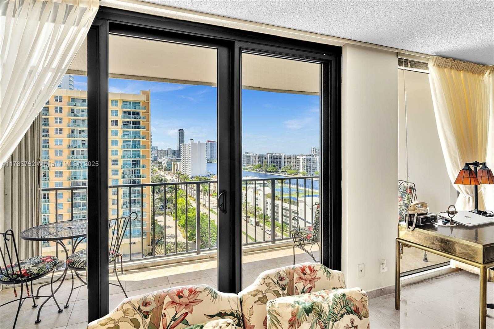 Small Image of 2401 SOUTH OCEAN DR #1107, Hollywood Number 21