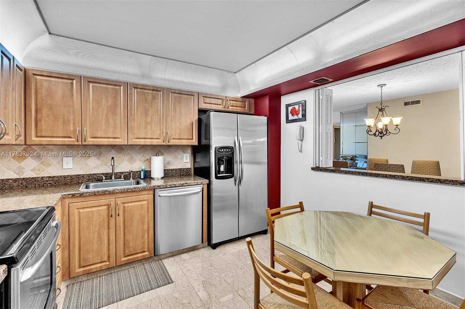 Small Image of 2401 SOUTH OCEAN DR #1107, Hollywood Number 6