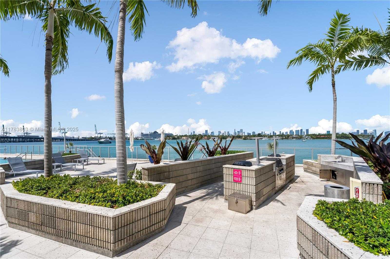 Small Image of 800 WEST AVE #502, Miami Beach Number 16