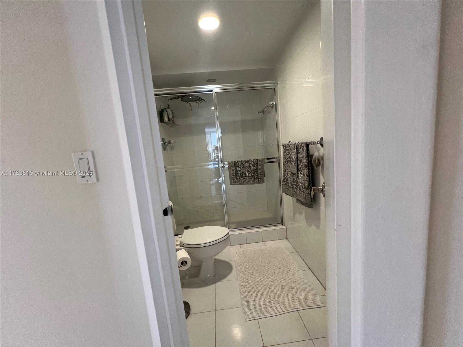 Small Image of 2333 BRICKELL AVE #1516, Miami Number 30