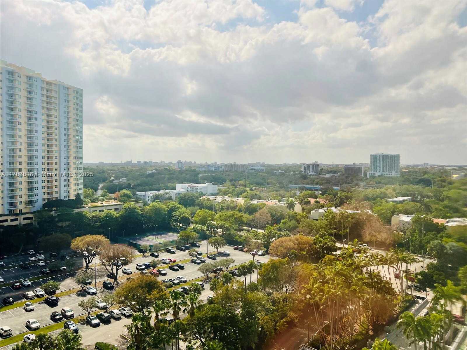 Small Image of 2333 BRICKELL AVE #1516, Miami Number 33