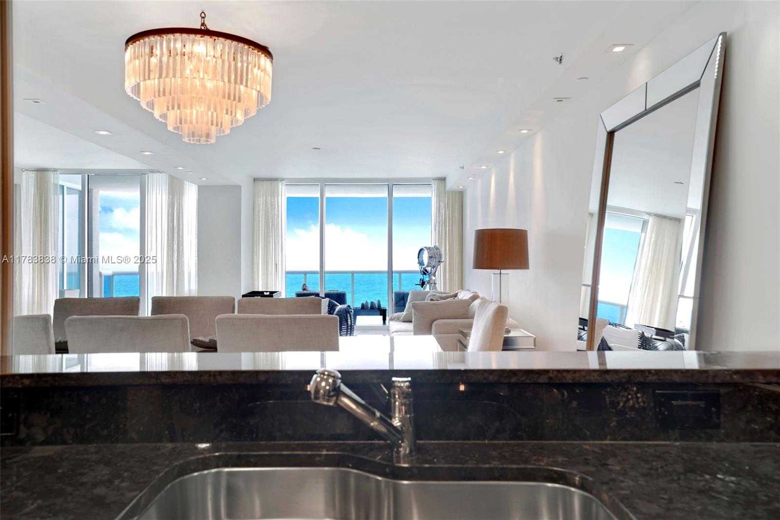 Small Image of 2711 SOUTH OCEAN DR #2803, Hollywood Number 15