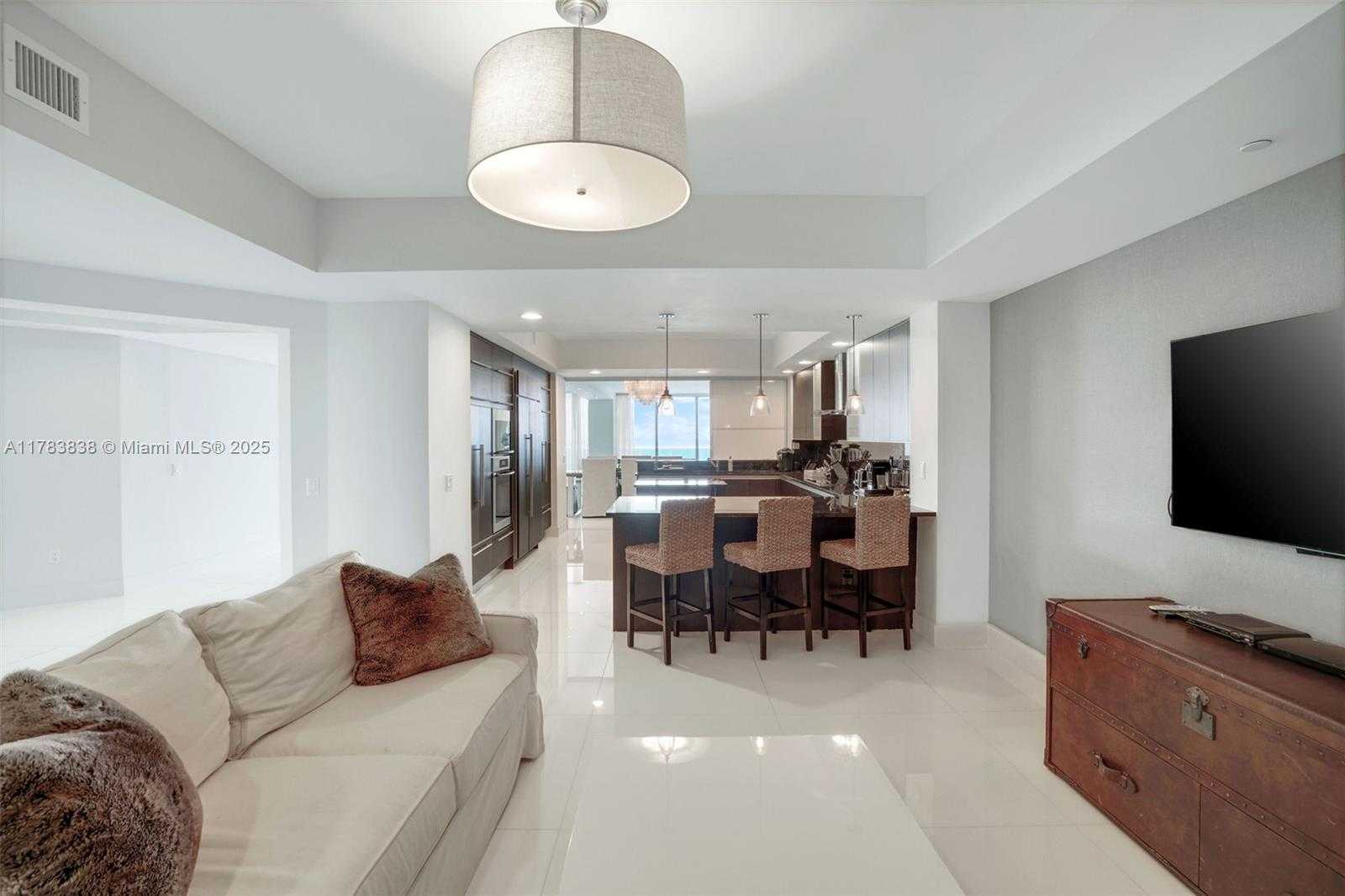 Small Image of 2711 SOUTH OCEAN DR #2803, Hollywood Number 21