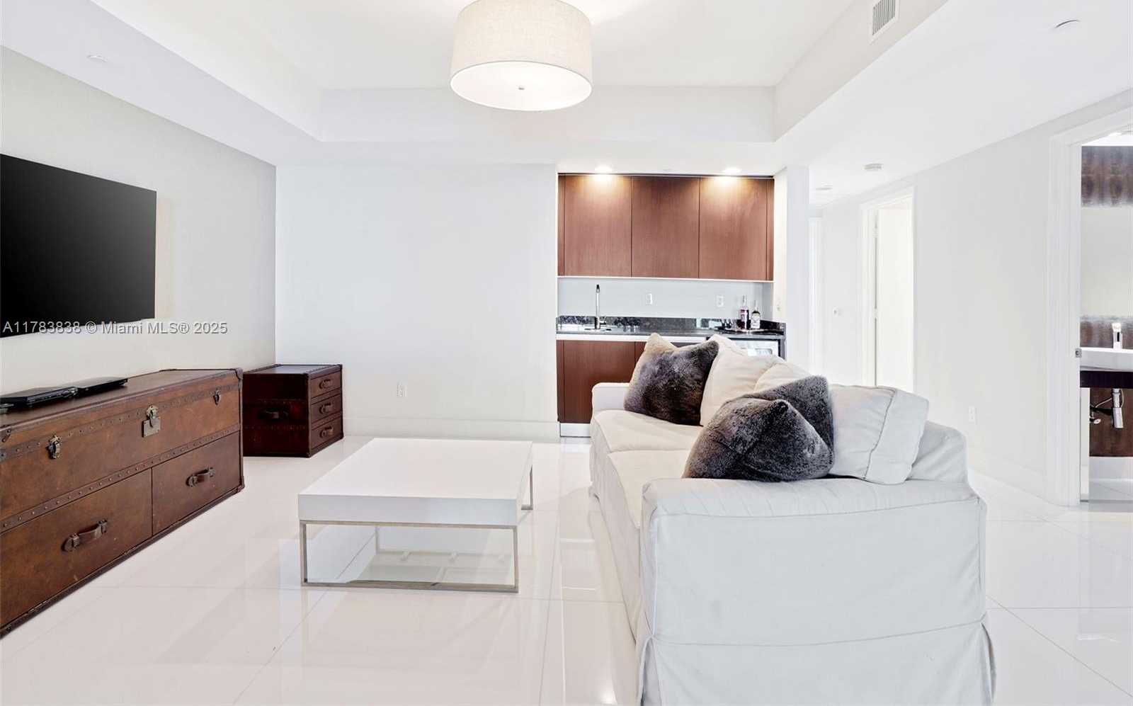 Small Image of 2711 SOUTH OCEAN DR #2803, Hollywood Number 22