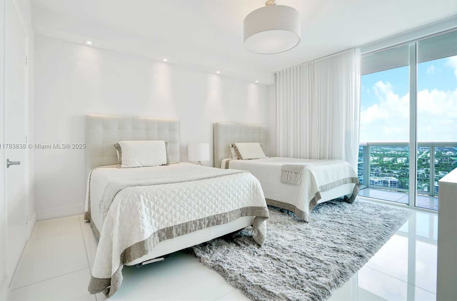 Small Image of 2711 SOUTH OCEAN DR #2803, Hollywood Number 32