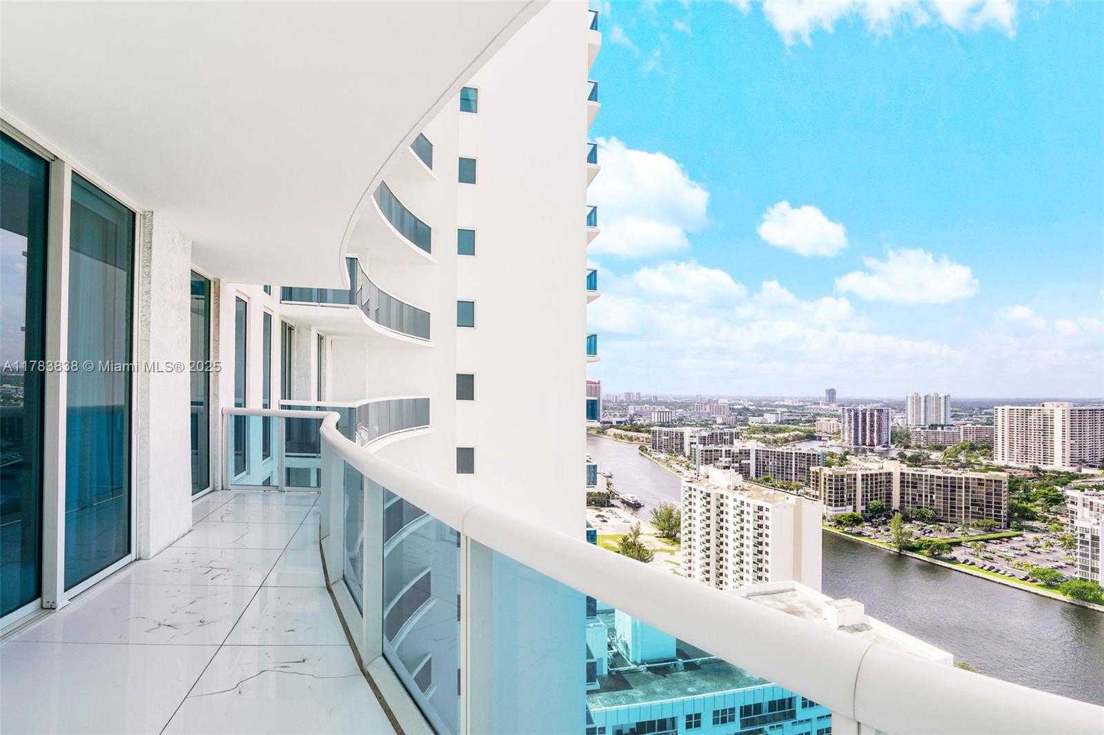 Small Image of 2711 SOUTH OCEAN DR #2803, Hollywood Number 42