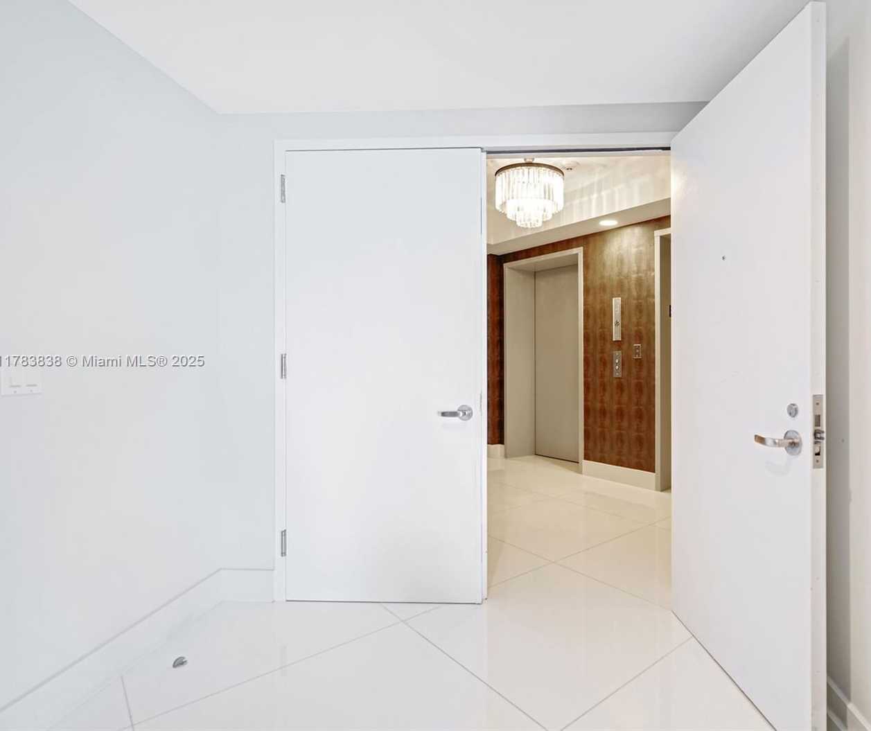 Small Image of 2711 SOUTH OCEAN DR #2803, Hollywood Number 5
