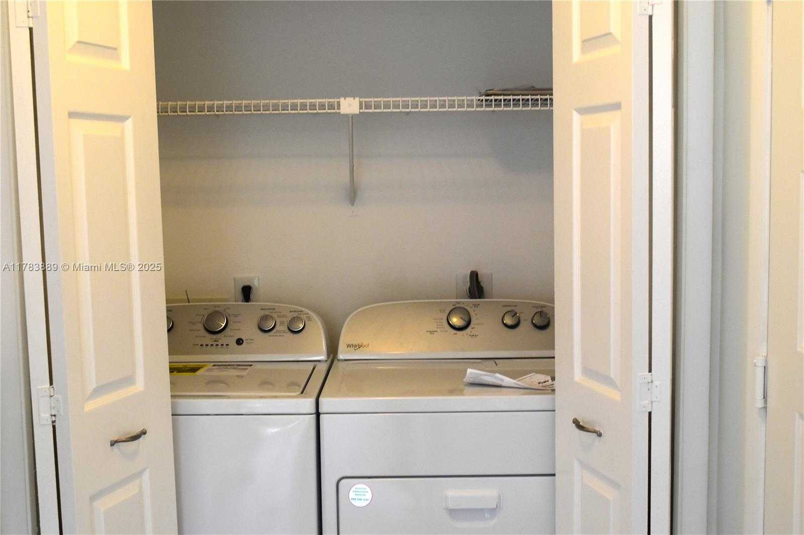 Small Image of 4401 WEST MCNAB RD #16, Pompano Beach Number 11