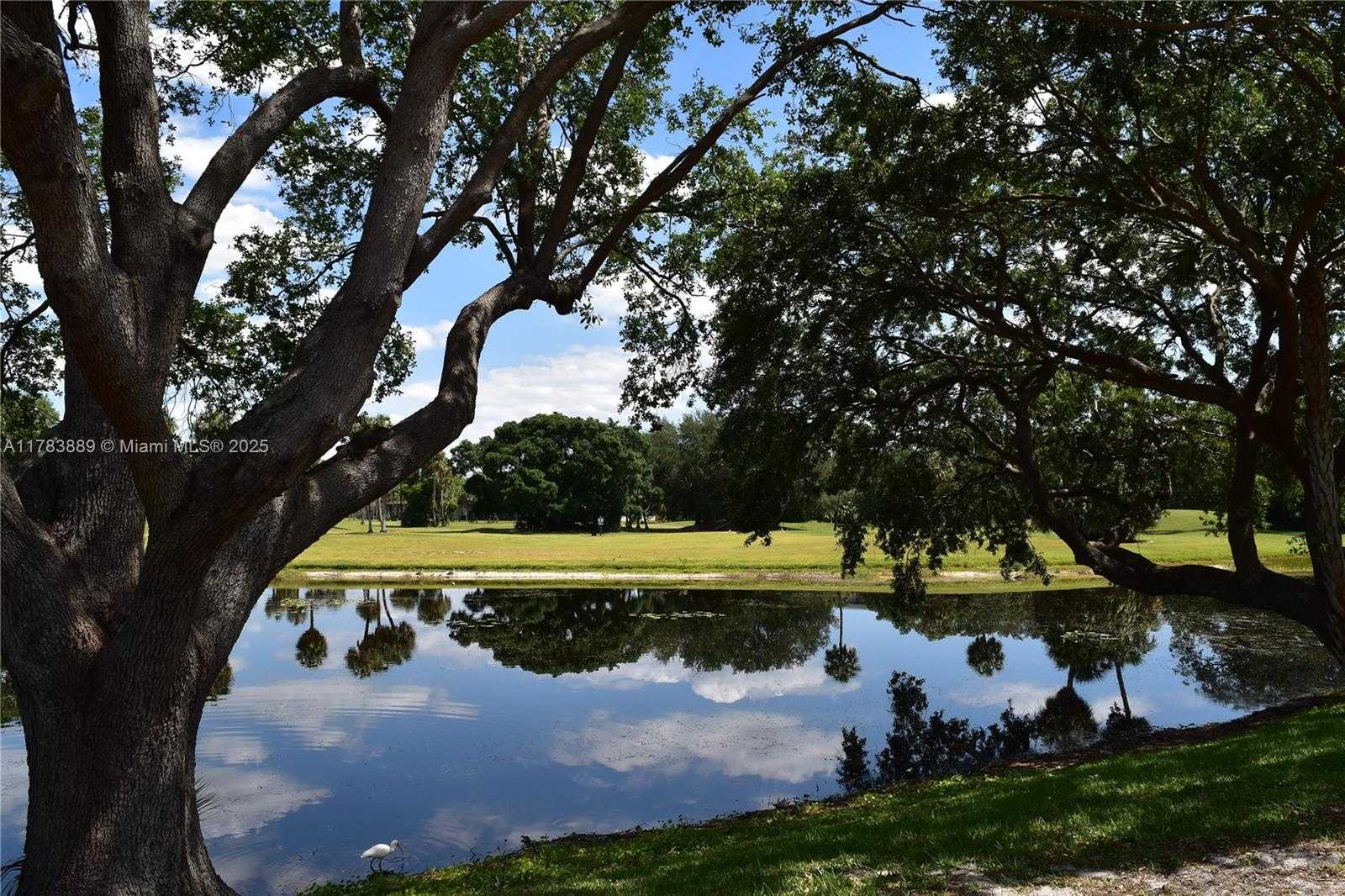 Small Image of 4401 WEST MCNAB RD #16, Pompano Beach Number 14