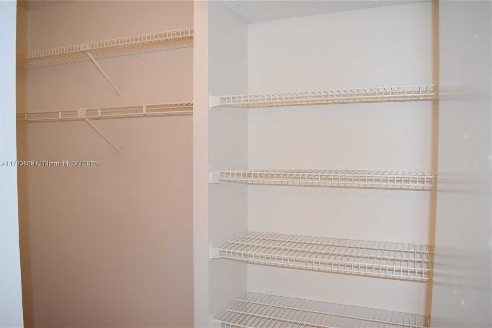 Small Image of 4401 WEST MCNAB RD #16, Pompano Beach Number 9