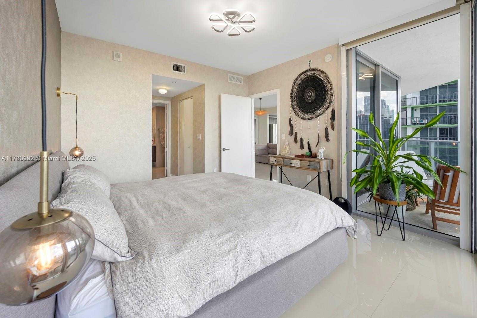 Small Image of 488 NORTH EAST 18TH ST #2000, Miami Number 15