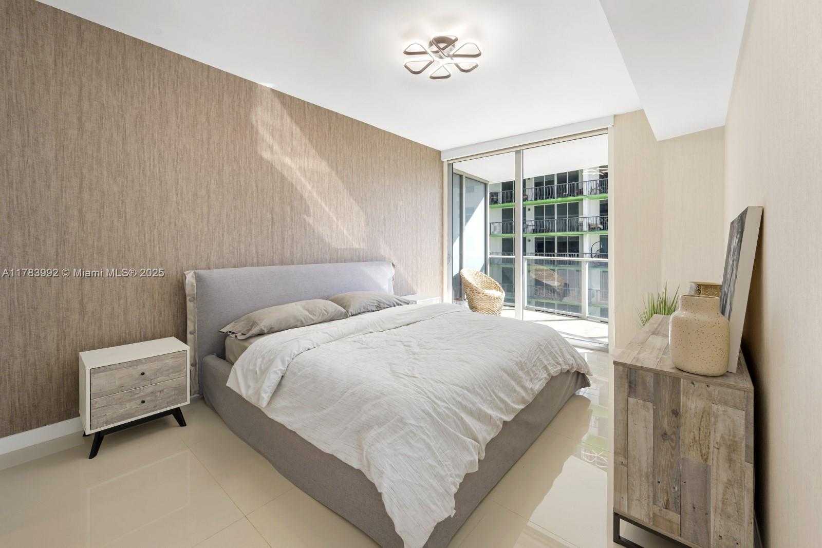 Small Image of 488 NORTH EAST 18TH ST #2000, Miami Number 20