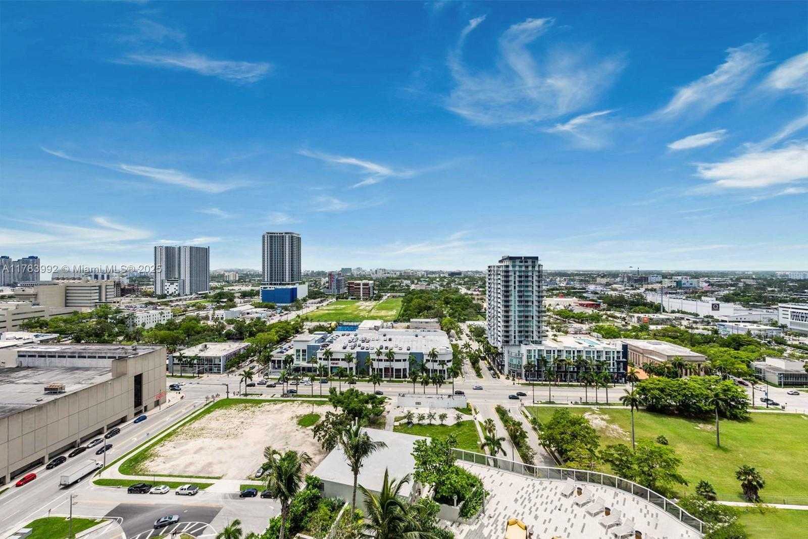 Small Image of 488 NORTH EAST 18TH ST #2000, Miami Number 25