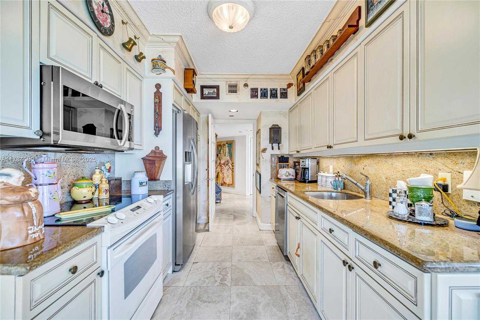 Small Image of 16445 COLLINS AVE #1121, Sunny Isles Beach Number 6