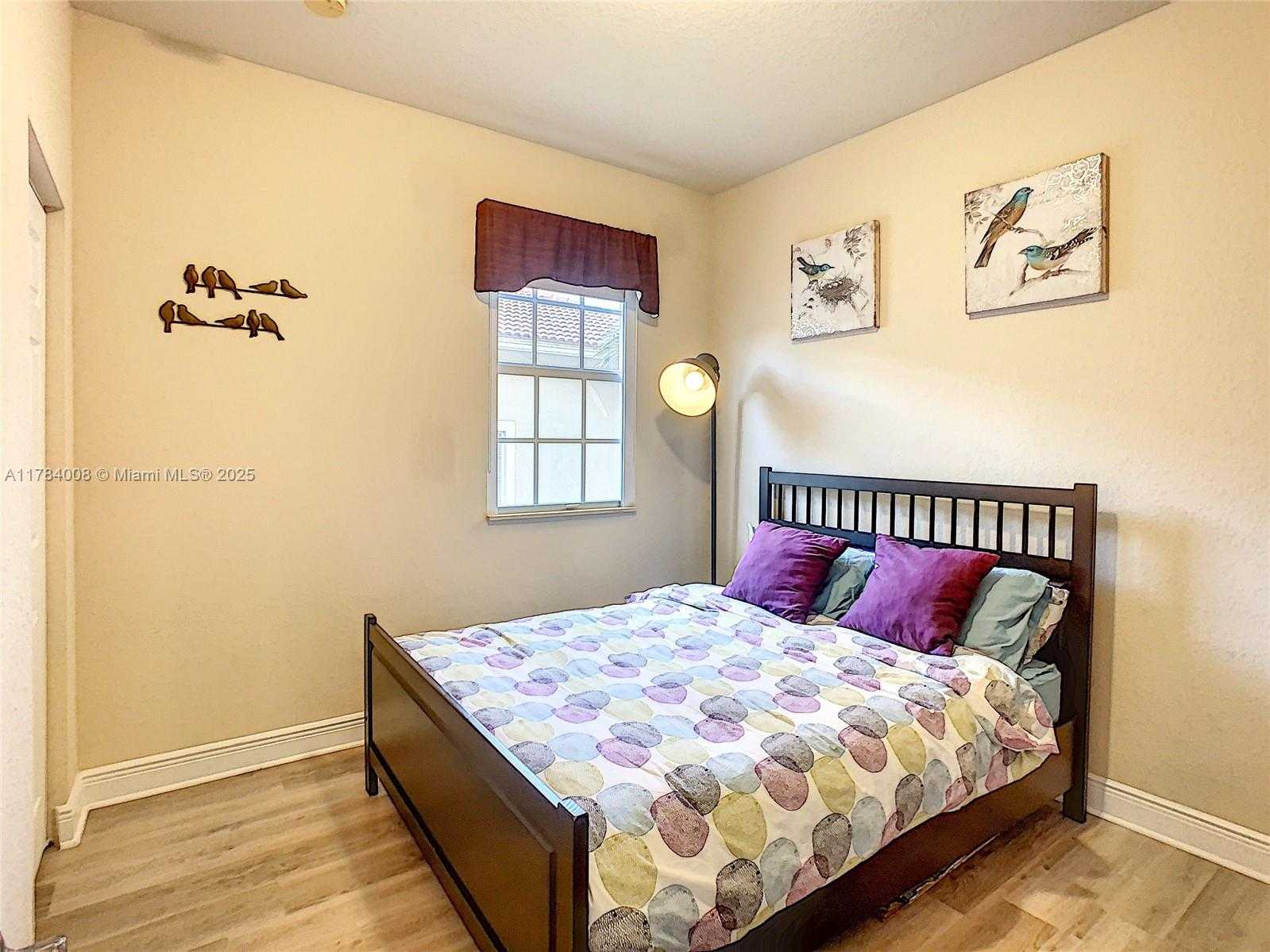 Small Image of 9145 WHISTABLE WALK, Tamarac Number 24