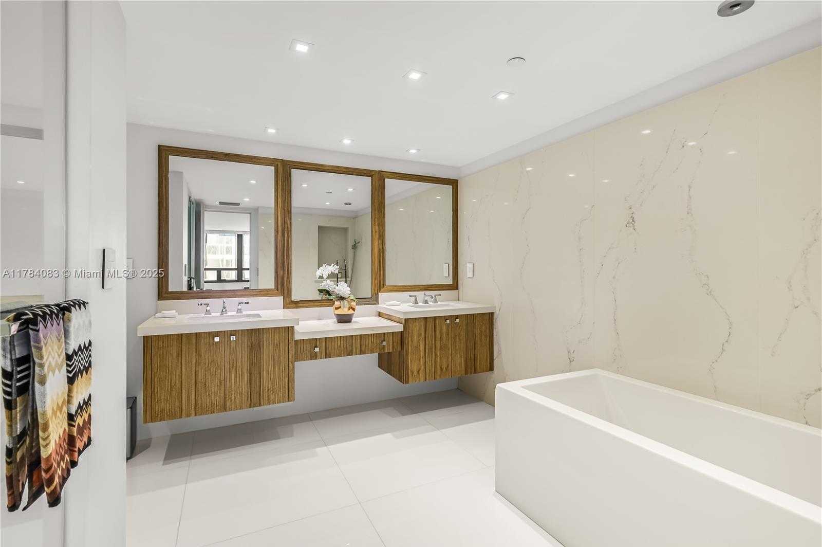 Small Image of 10205 COLLINS AVE #1106, Bal Harbour Number 20