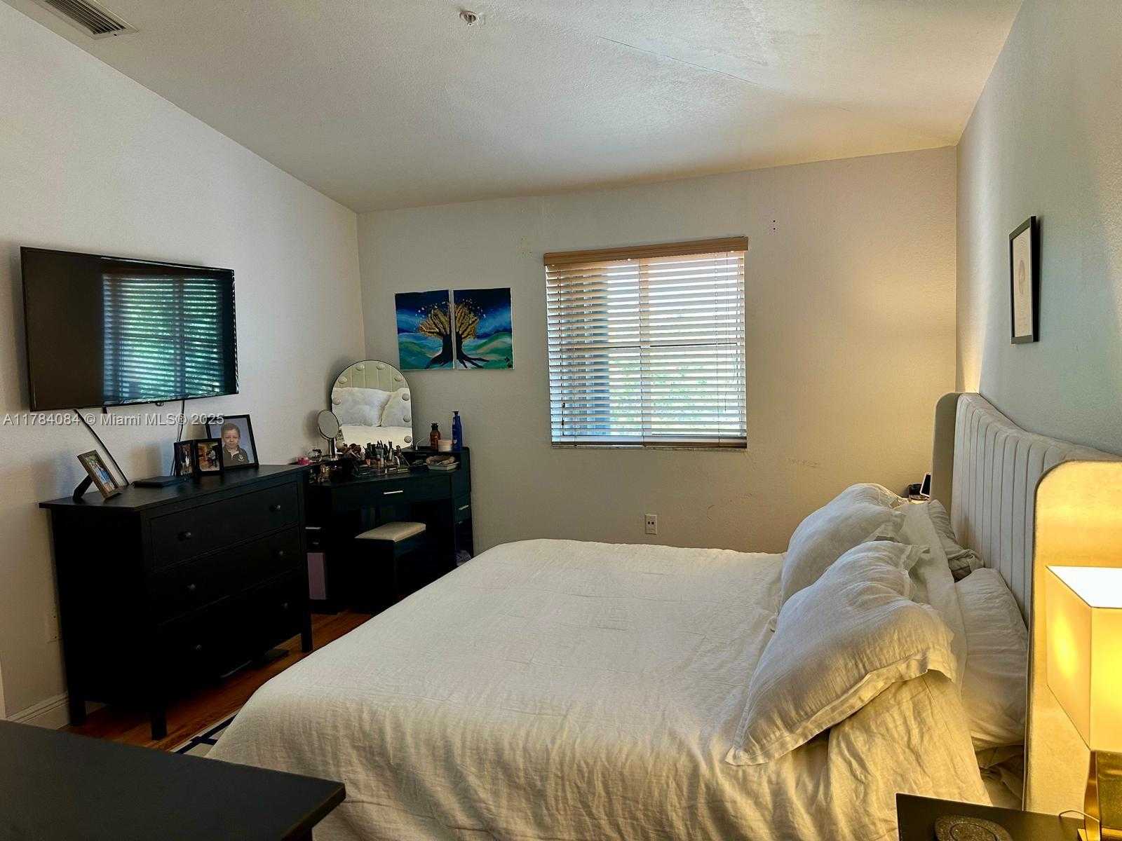 Small Image of 8912 WEST FLAGLER ST #217, Miami Number 35