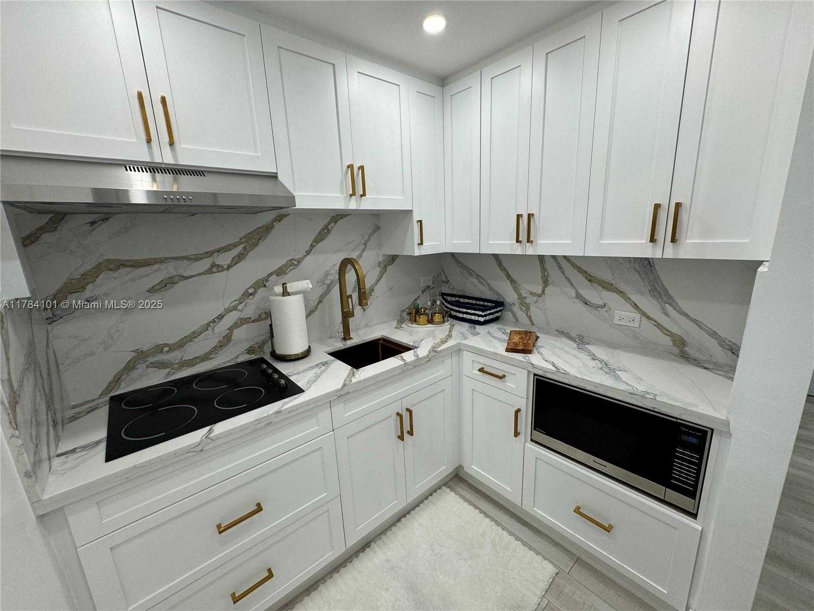 Small Image of 7904 WEST DR #903, North Bay Village Number 3