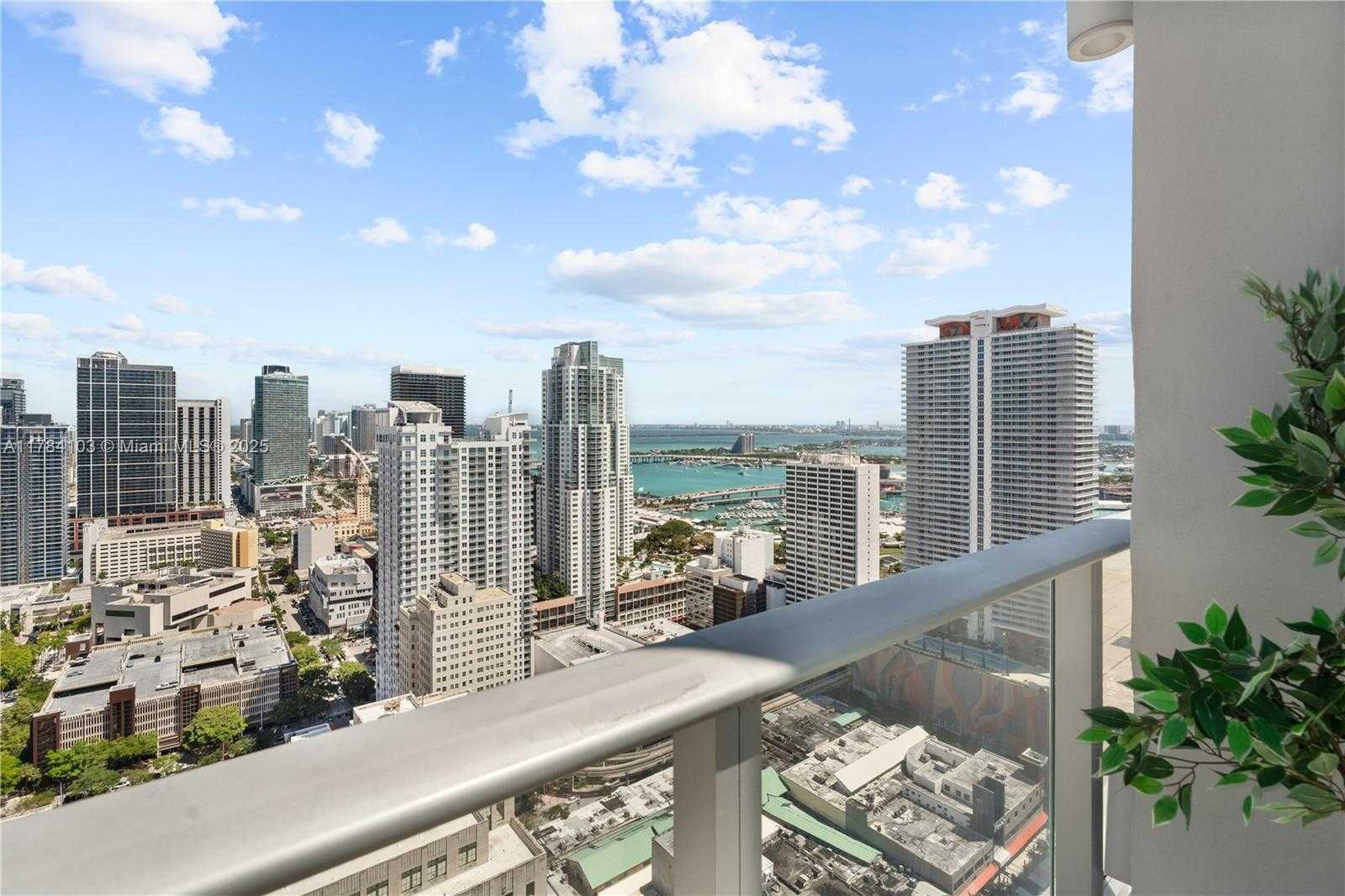 Small Image of 151 SOUTH EAST 1ST ST #1402, Miami Number 12