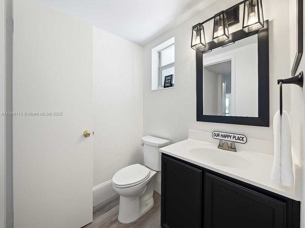 Small Image of 4500 NORTH FLAGLER DR #C24, West Palm Beach Number 10