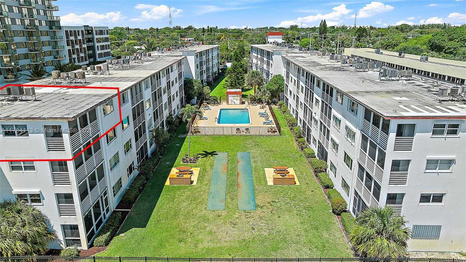 Small Image of 4500 NORTH FLAGLER DR #C24, West Palm Beach Number 16