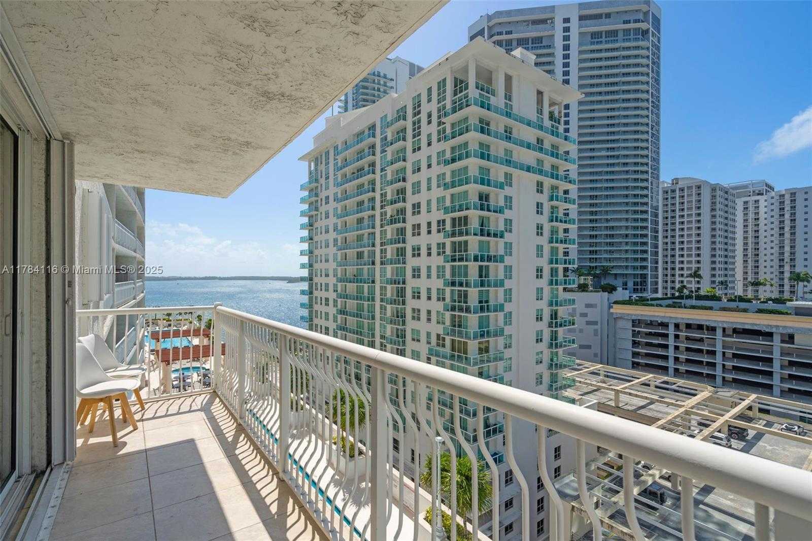 Small Image of 1200 BRICKELL BAY DR #1723, Miami Number 13
