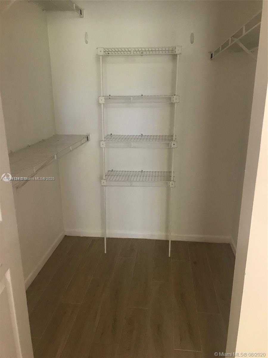 Small Image of 19501 EAST COUNTRY CLUB DR #104, Aventura Number 15
