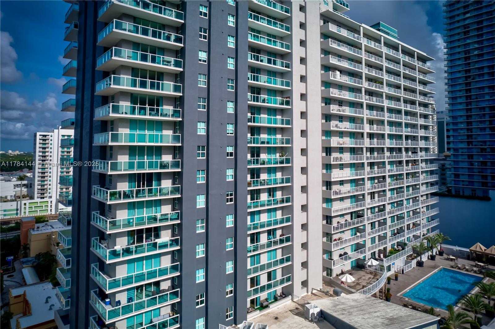 Small Image of 1250 SOUTH MIAMI AVE #2802, Miami Number 22