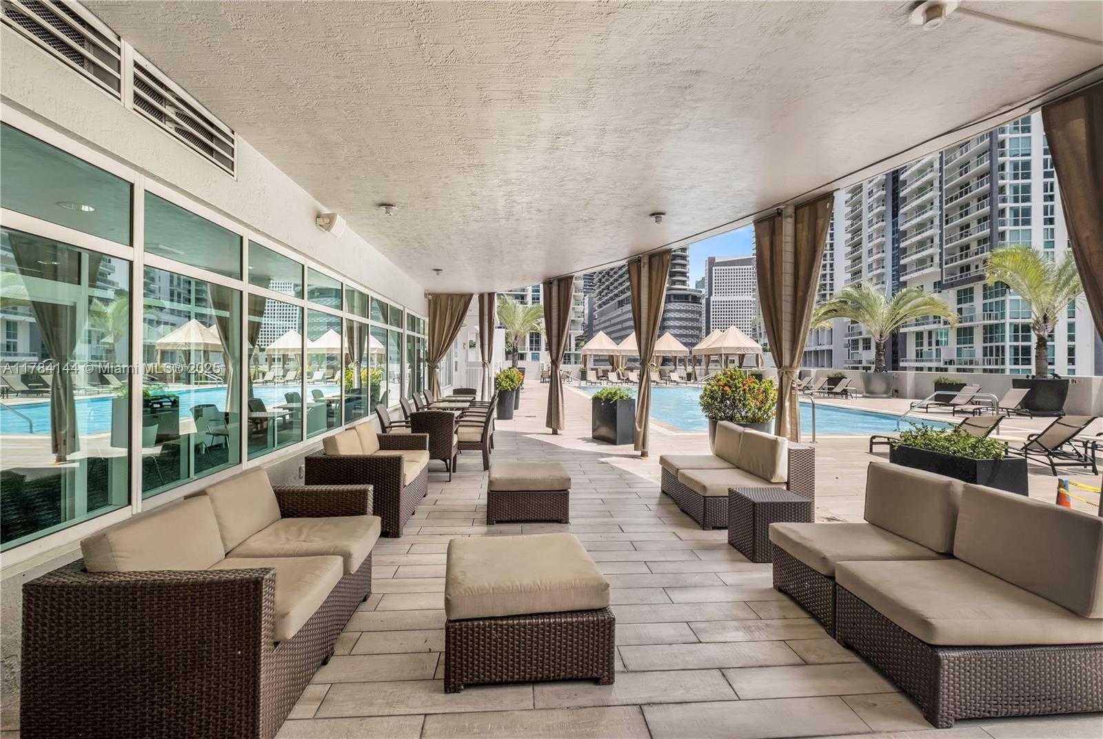 Small Image of 1250 SOUTH MIAMI AVE #2802, Miami Number 27