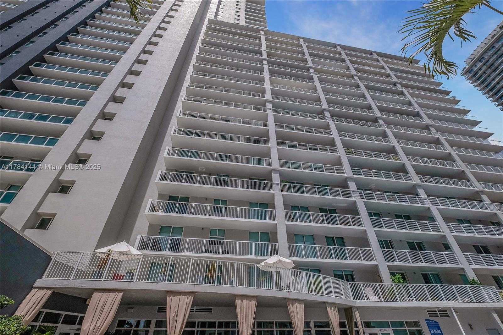 Small Image of 1250 SOUTH MIAMI AVE #2802, Miami Number 30