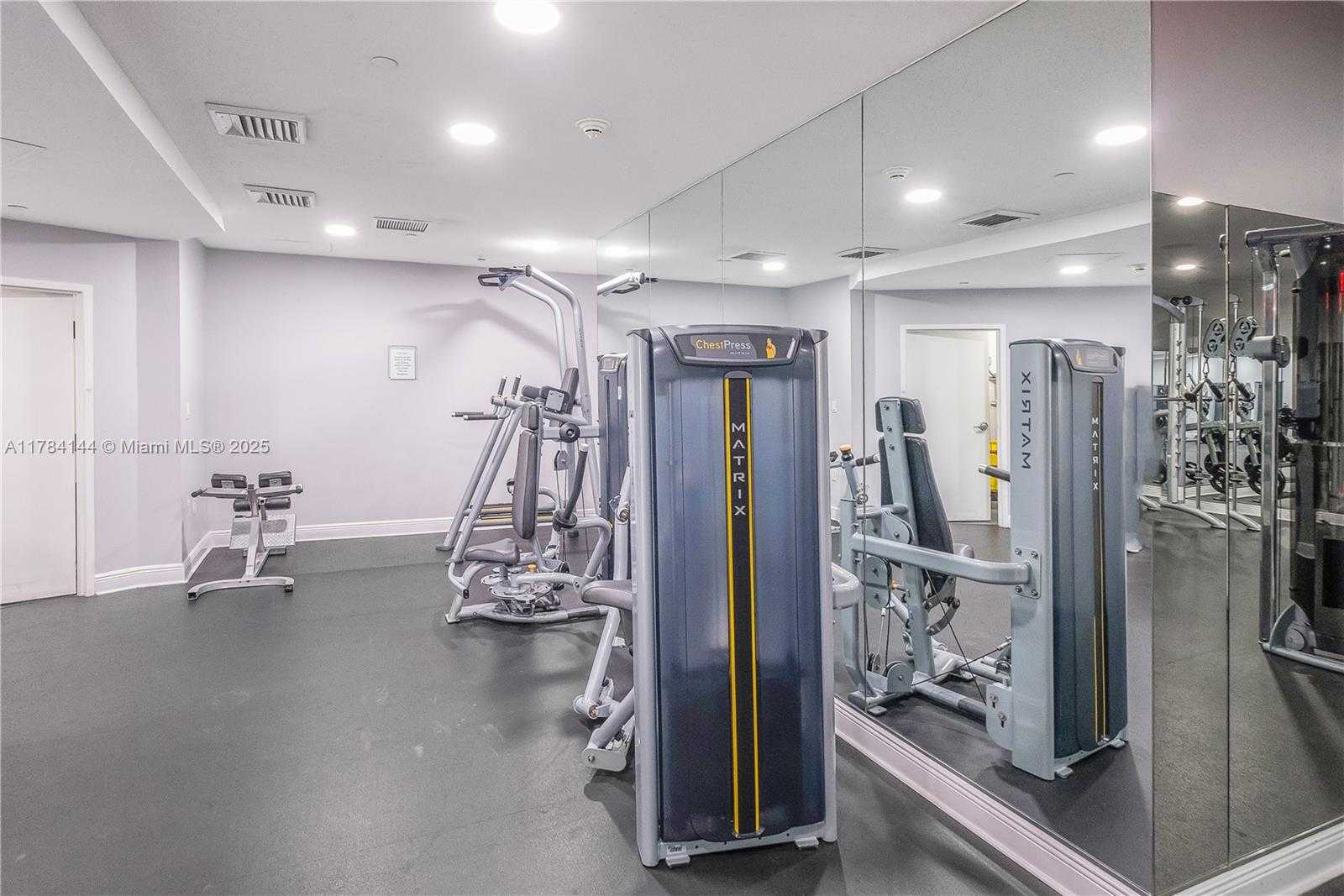 Small Image of 1250 SOUTH MIAMI AVE #2802, Miami Number 37