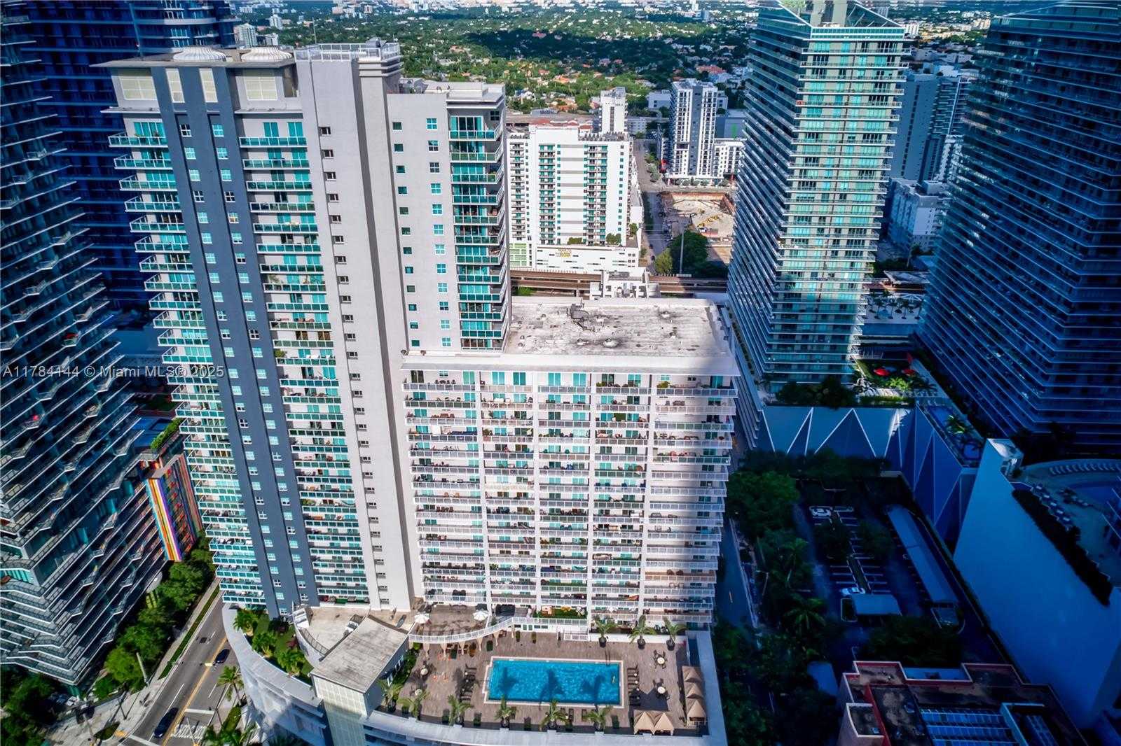 Small Image of 1250 SOUTH MIAMI AVE #2802, Miami Number 5