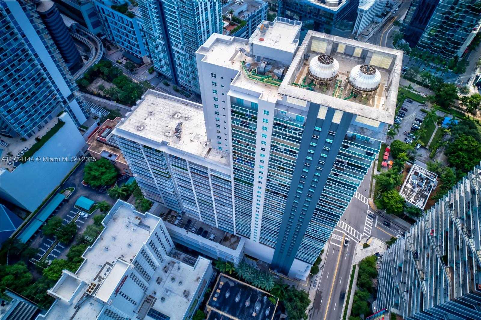 Small Image of 1250 SOUTH MIAMI AVE #2802, Miami Number 8