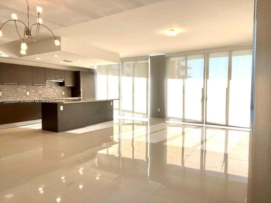 Small Image of 7751 NORTH WEST 107 AVE #2-305, Doral Number 3