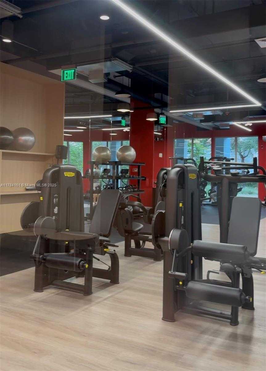 Small Image of 7751 NORTH WEST 107 AVE #2-305, Doral Number 9