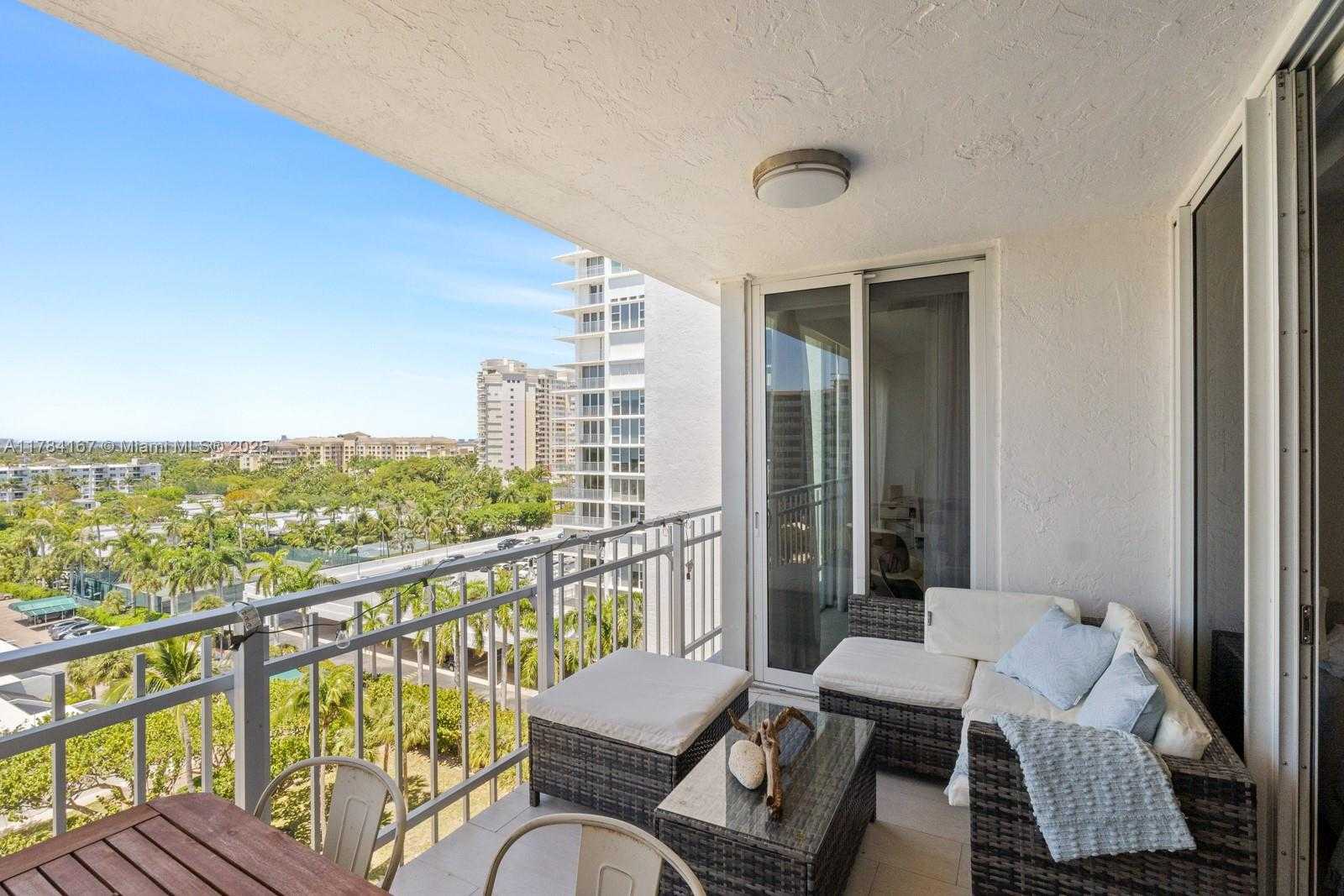 Small Image of 600 GRAPETREE DR #10GN, Key Biscayne Number 15