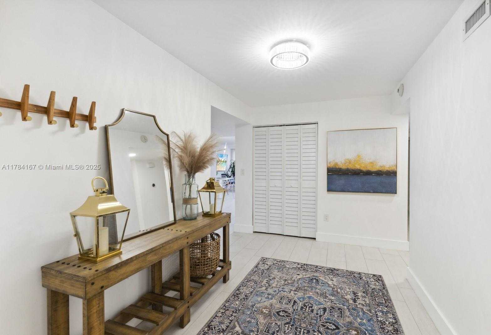 Small Image of 600 GRAPETREE DR #10GN, Key Biscayne Number 18