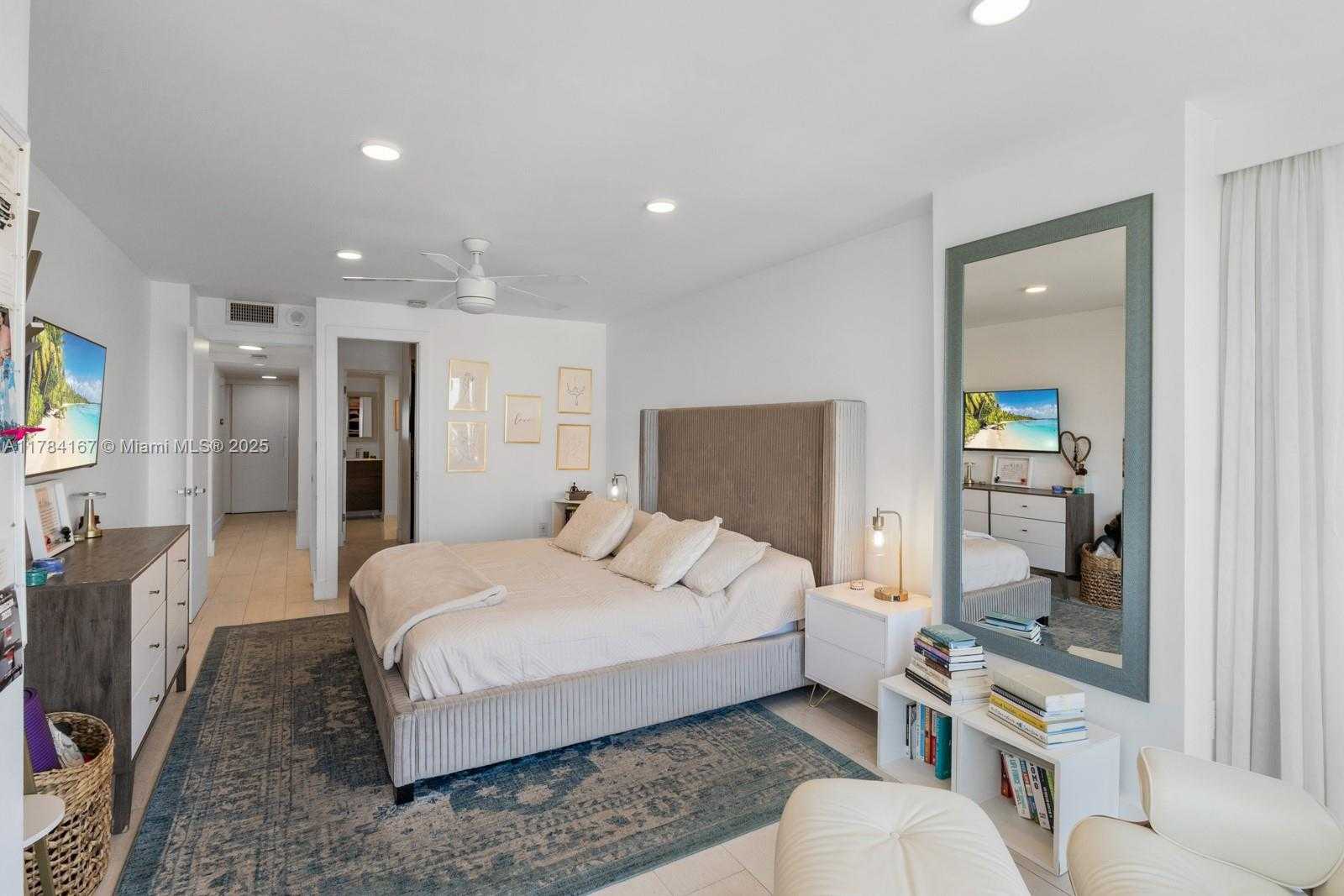Small Image of 600 GRAPETREE DR #10GN, Key Biscayne Number 21