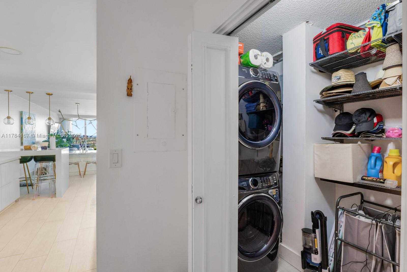 Small Image of 600 GRAPETREE DR #10GN, Key Biscayne Number 26