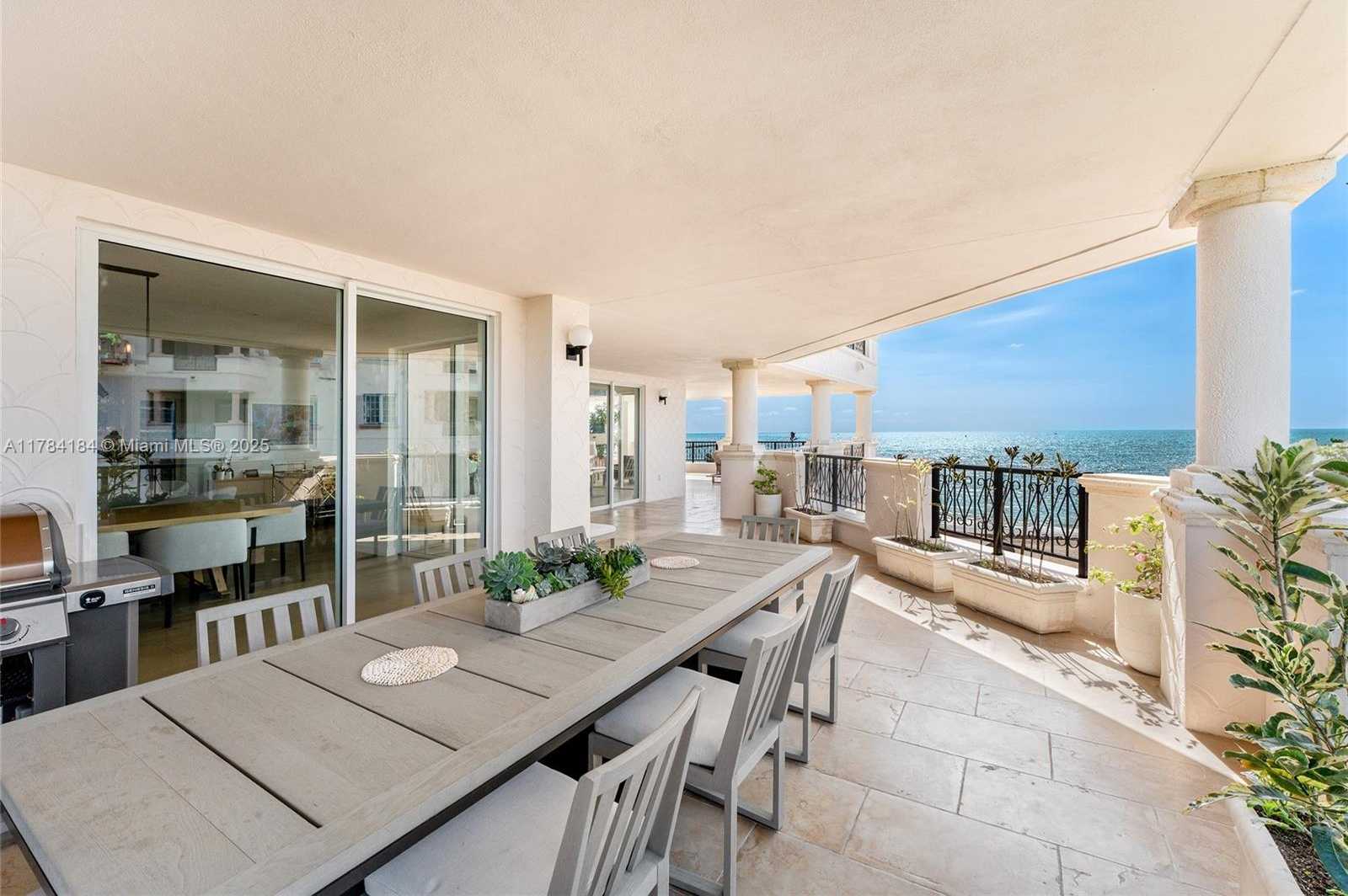 Small Image of 7600 FISHER ISLAND DR #7654, Miami Beach Number 13